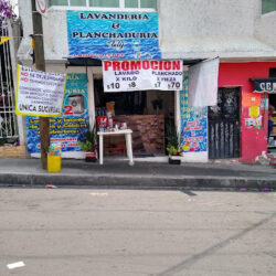 Lavandería y planchaduria ely
