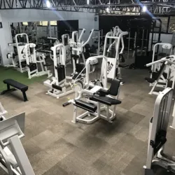 Black Gym & Fitness
