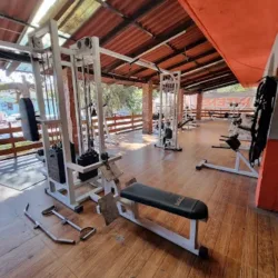 Intense Bodybuilding & Fitness