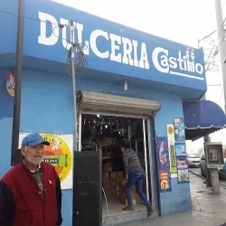 Dulcería, papelería, mercería Castillo
