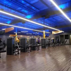 Gimnasio Smart Fit - Plaza Oasis