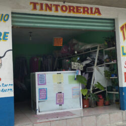 Lavanderia, Tintoreria y Plachaduria "GREEN"