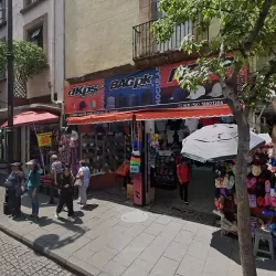 Mercería Nápoles