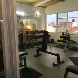 TOP PERFORMANCE GYM