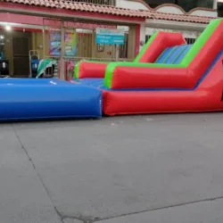 "Brincolines el bomber" renta de sillas, mesas toldos y brincolines
