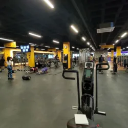 Gimnasio Smart Fit - El Titán