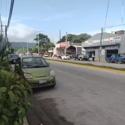 Comercial Del Fierro