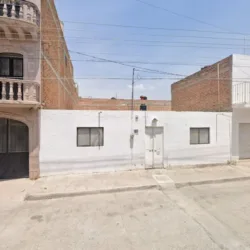 Renta de mesas y sillas y brinclines San Miguel el alto jal