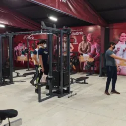 Gimnasio de Alto y Mediano Rendimiento "Hagamos Historia"