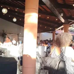 Jardin de eventos Jacarandas