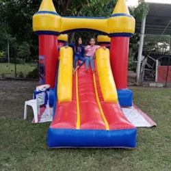 Renta De Sillas Y Mesas Jr