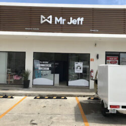 Mr Jeff Tuxtla Gtz - Plaza 404