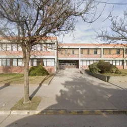 Escuela De Educación Secundaria Nº1 "José M Estrada"
