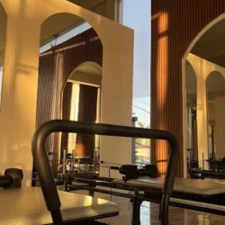 Studio Pilates 821