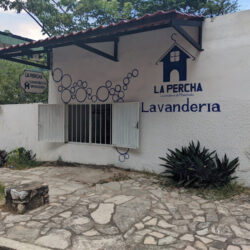 La Percha Lavanderia