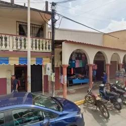 Sombrerería y Mercería Duby