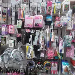 Papeleria novedades merceria cosmeticos