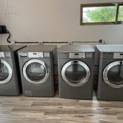 TOM MAX LG LAVANDERIA