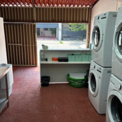 ARA Lavandería, Tintorería y Planchaduría