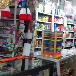 Papelería, Merceria y Regalos Robles