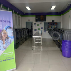 Ultraexprés Lavandería Plaza Santin