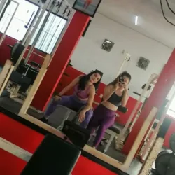 Leones XF