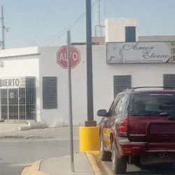 FUNERARIA AMOR ETERNO