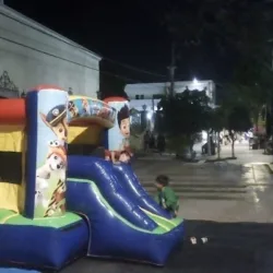Inflables Román y pulseras abdiel