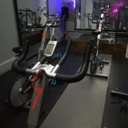 MOONBIKE Spinning + Pilates