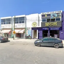 EVOLUTION GYM