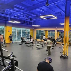 Gimnasio Smart Fit - Multiplaza Petempich