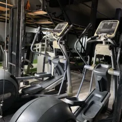 F4 GYM | GIMNASIO PARA MUJERES