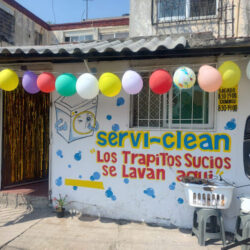 Lavandería Servi-Clean "Los trapitos sucios se lavan aquí"