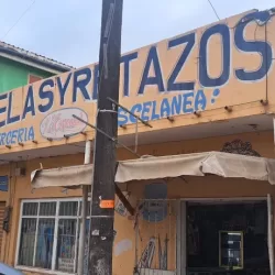 Telas y Retazos Mercería