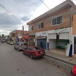 Geovani Lavandería Y Planchaduría