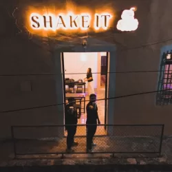SHAKE IT - Punto Poniente