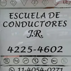 Escuela de Conductores J.R.