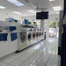 AquaMatic Lavanderías 30 Norte