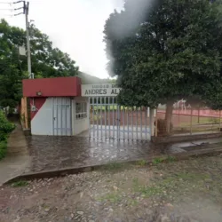 Unidad deportiva andres alvarez,la paloma