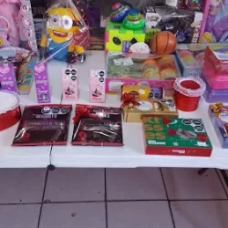 Papelería y Mercería y juguetería