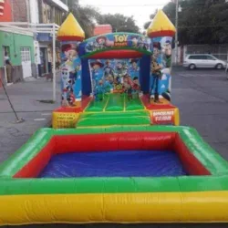 Renta sillas, mesas, brincolines, toldos, acuaticos, trampolines, y mas-