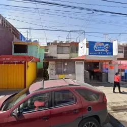 Merceria y papeleria y novedades El Fenix