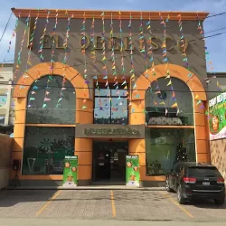 Mueblerías Obelisco