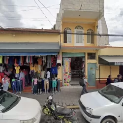 Papelería , mercería y boneteria "Eli"