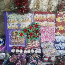 Papeleria, Merceria y Bonetería "La Ventanita"