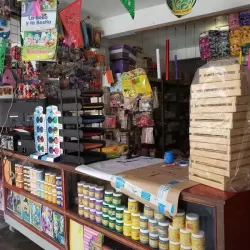 LA RED PAPELERIA