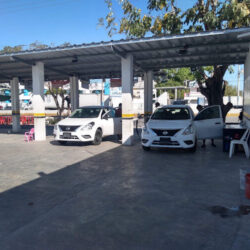 Car Wash y Llantera La Burbuja Uman
