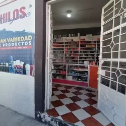 Distribuidora De Hilos Para La Confección