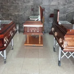 FUNERALES LONDRES ( SUC.LA RAZA.)