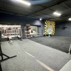 Coliseo Boxing Club by Gallo Estrada